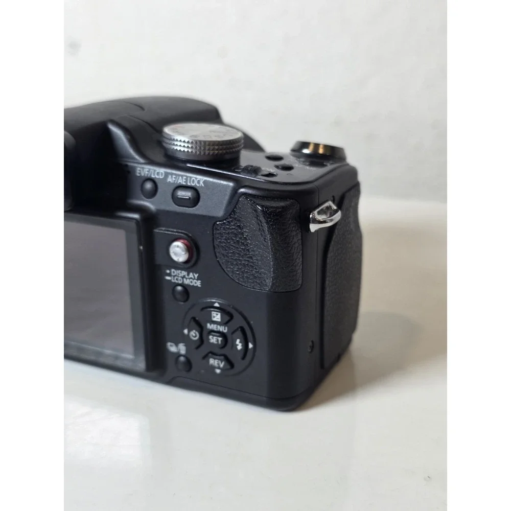 Panasonic LUMIX Digital Camera Model DMC-FZ18 TESTED No Battery